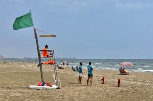Vigilantes playa Alboraya 2021